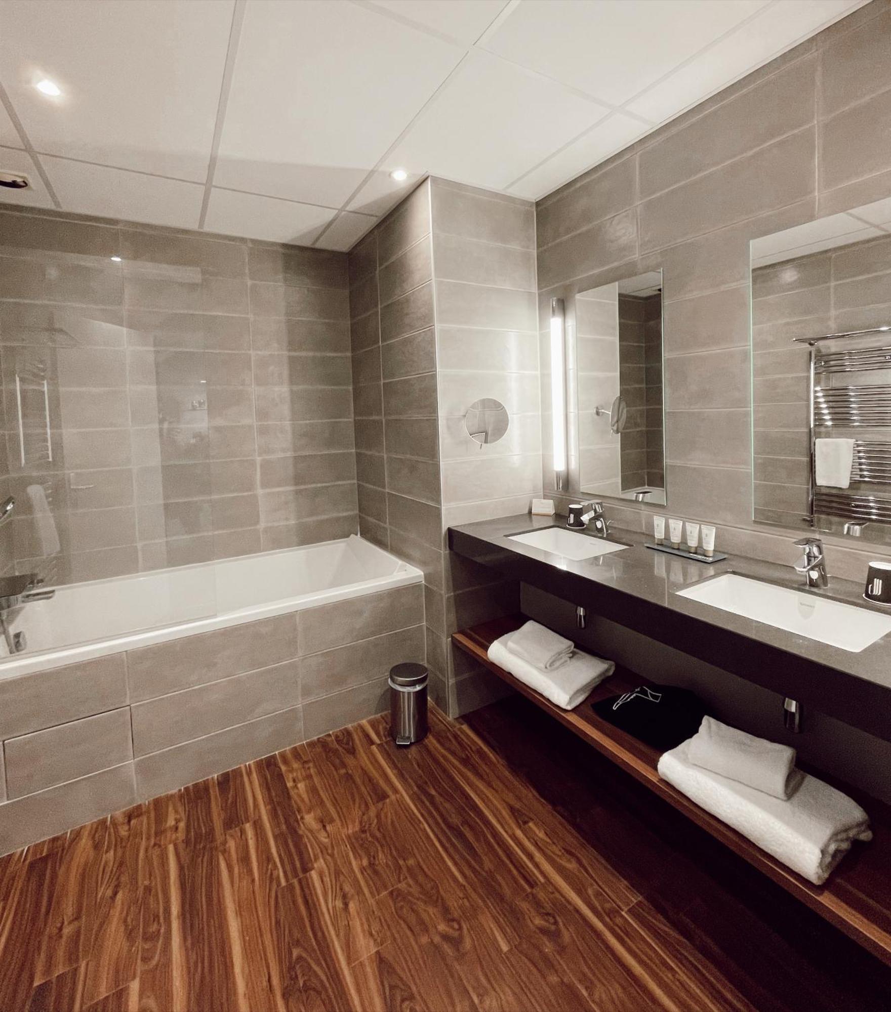 Le Forges Hotel Екстер'єр фото